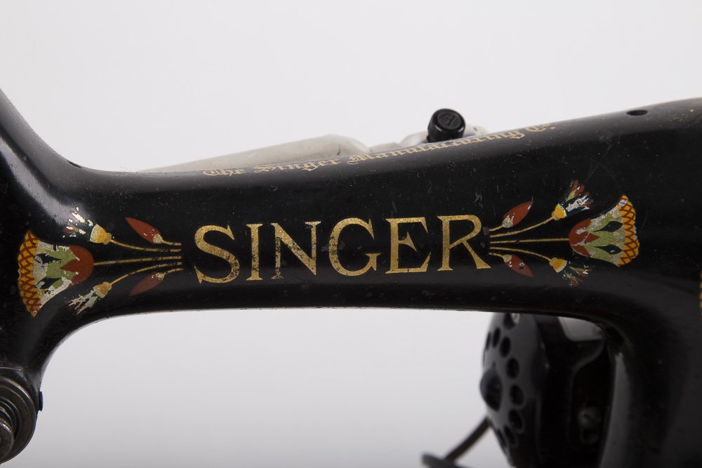 Vintage Singer Sewing Machine