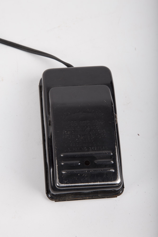 Vintage Singer Sewing Machine