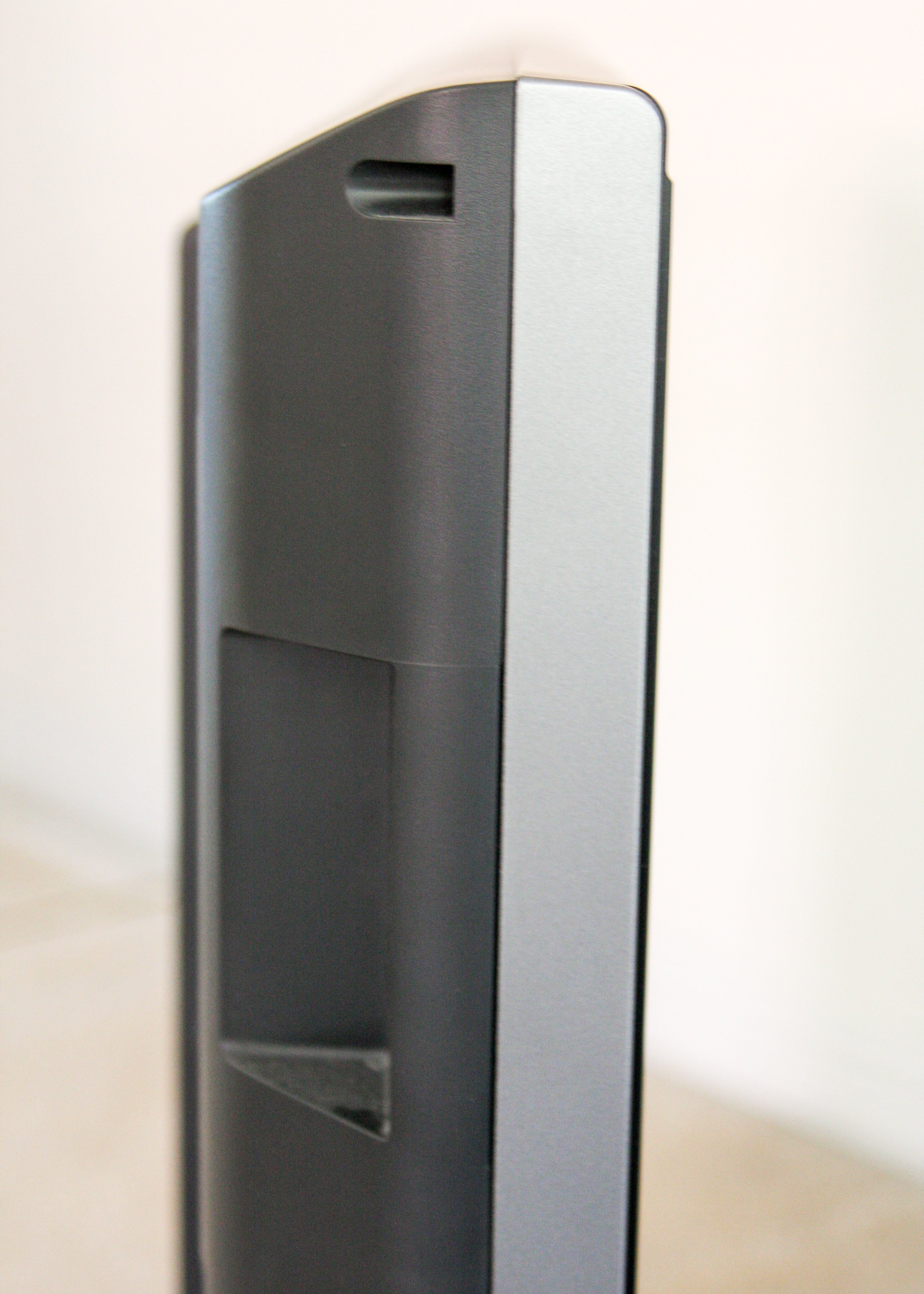 32" Sylvania LCD Television