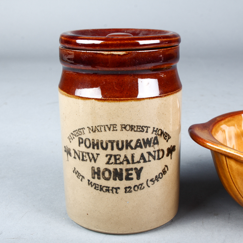 Pearsons of Chesterfield Honey Jar and New Zealand Bowl
