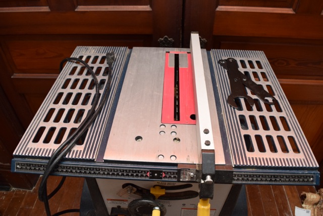 Chicago Electric 10" 13 Amp Industrial Table Saw