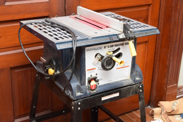 Chicago Electric 10" 13 Amp Industrial Table Saw