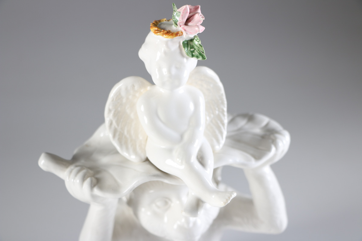 Assortment of Home Decor