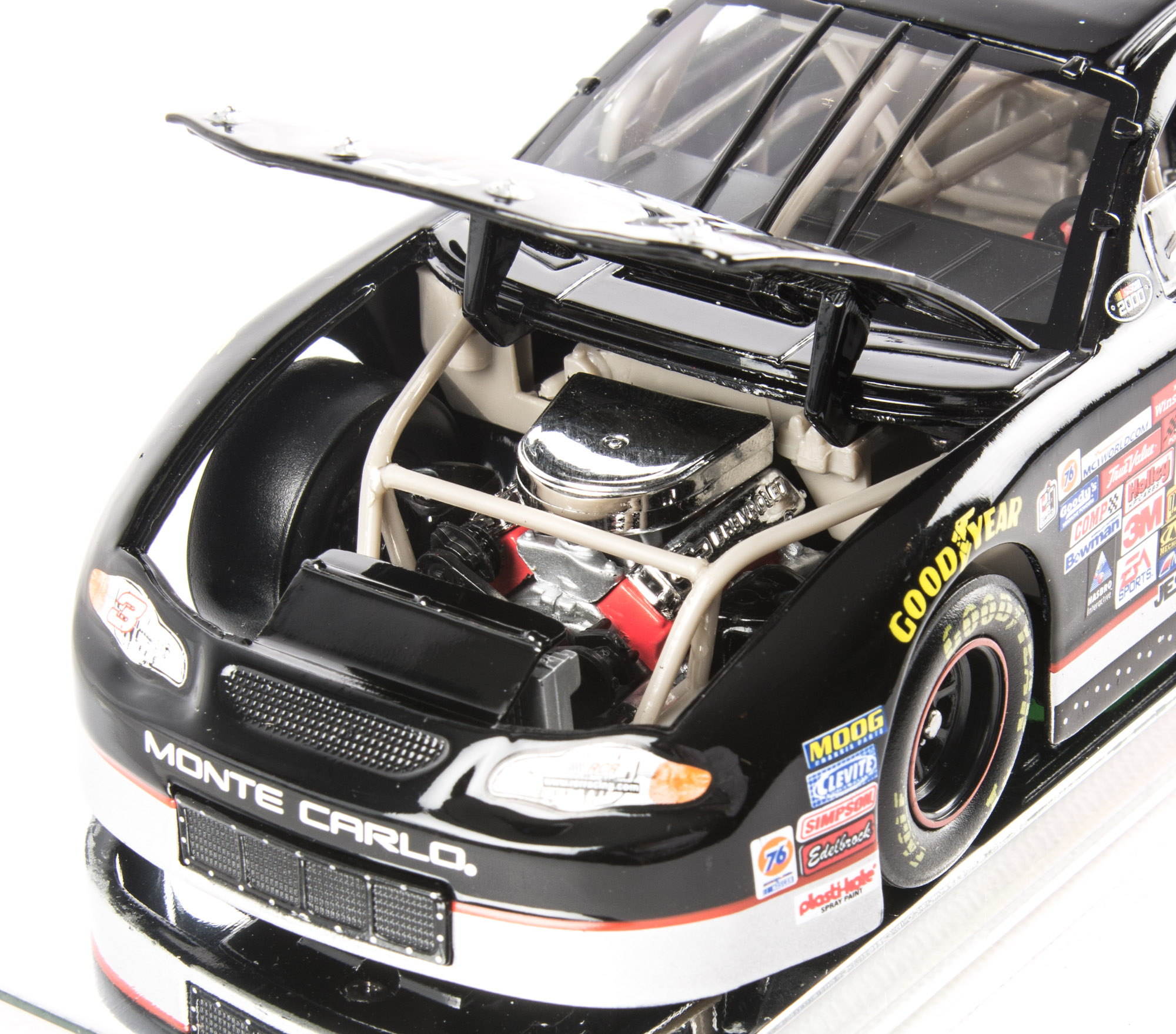 Dale Earnhardt Sr. 1998 Daytona 500 Win Commemorative Statue and Car