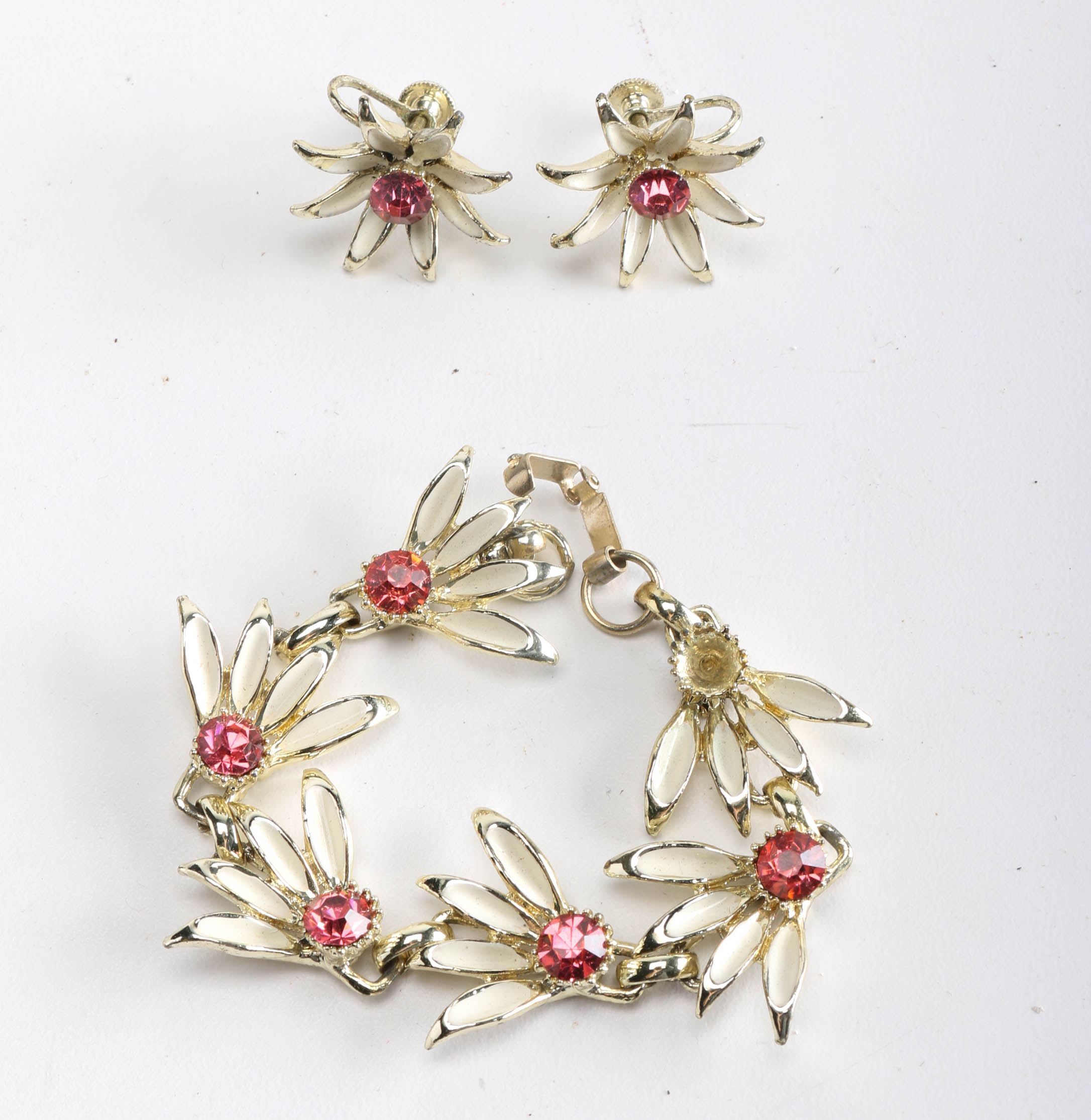 Costume Jewelry Parures