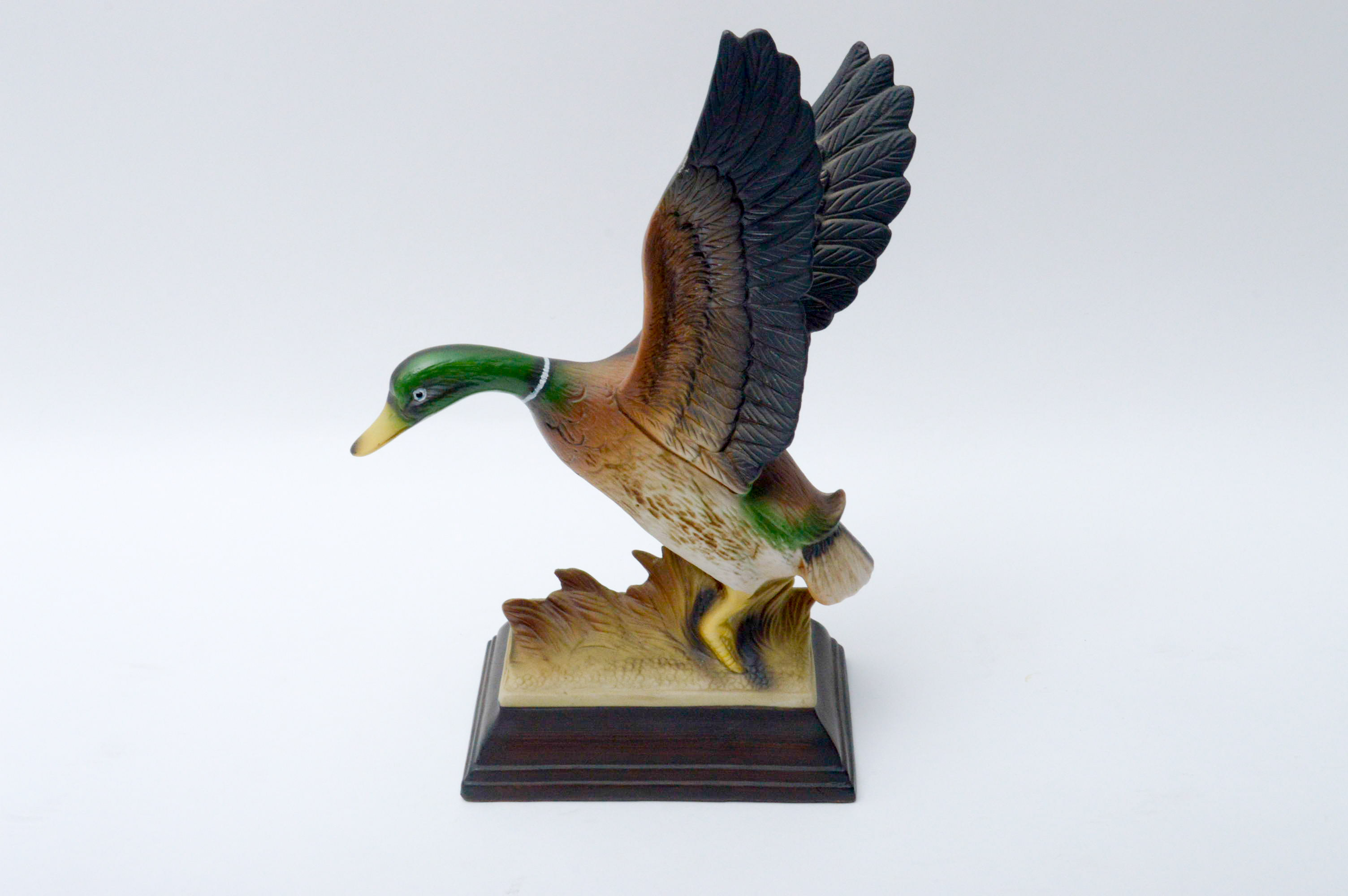 Birds in Flight Special Edition "Flight of the Mallard" Limited Edition Figurine