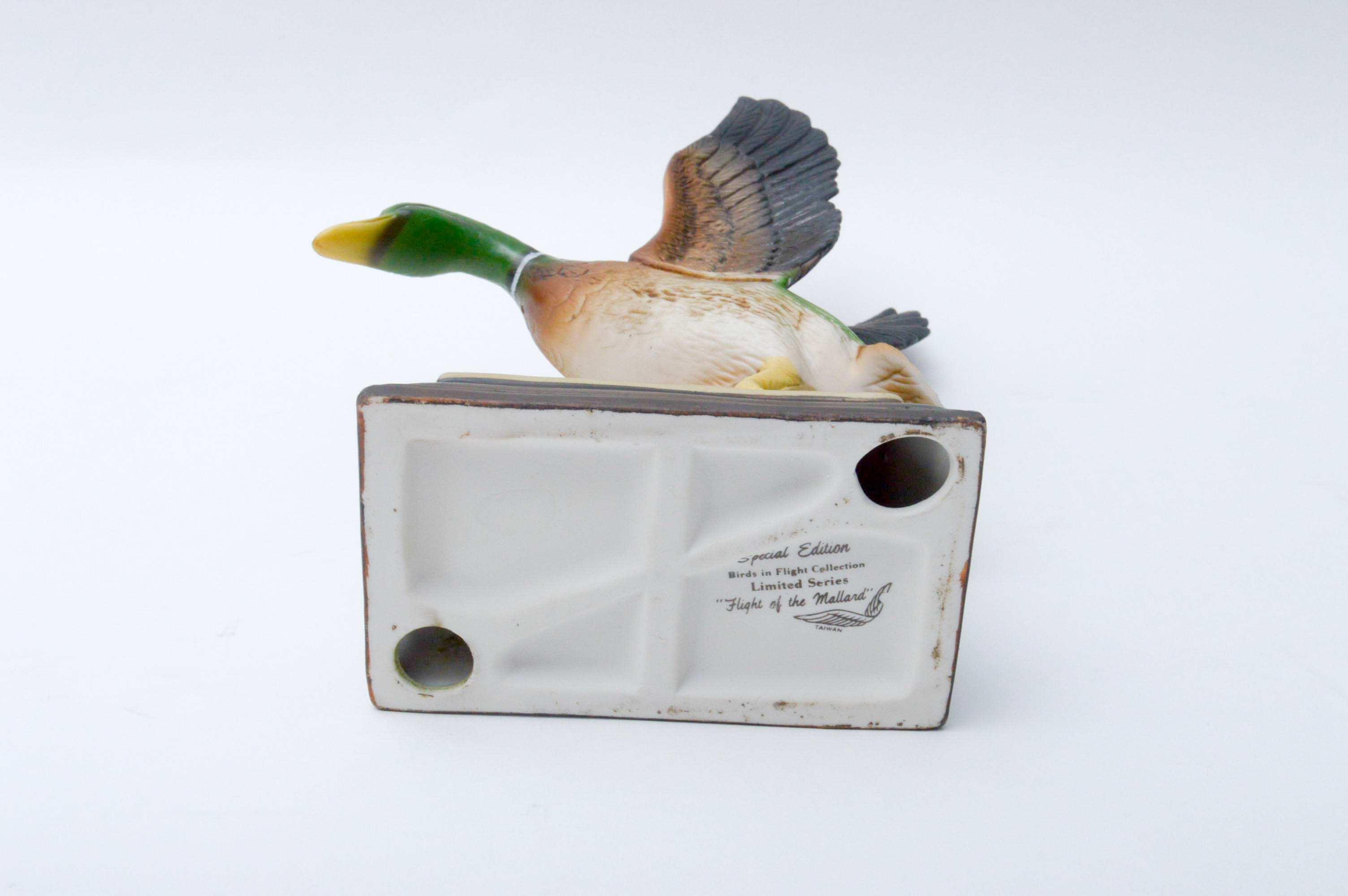 Birds in Flight Special Edition "Flight of the Mallard" Limited Edition Figurine