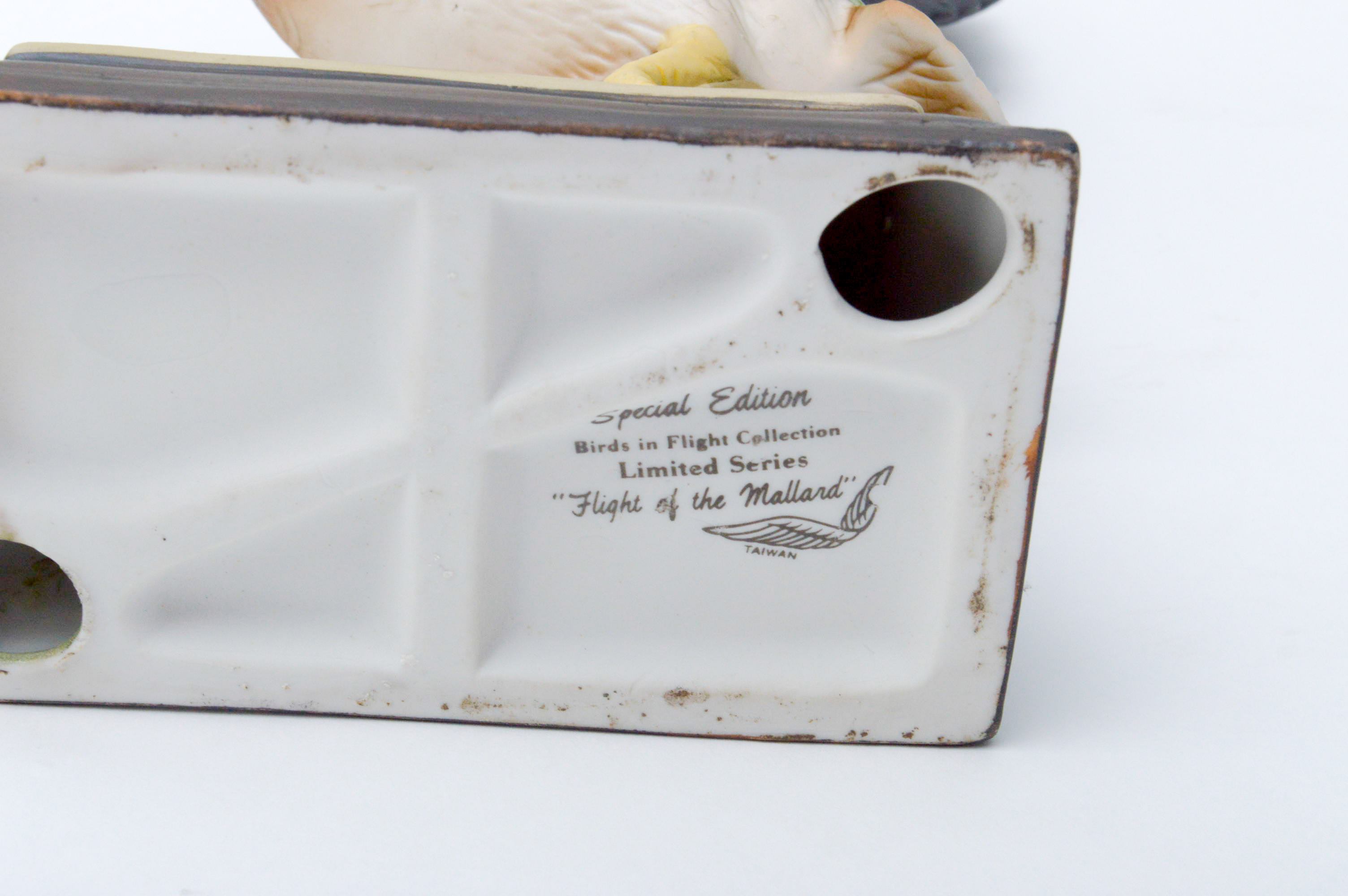 Birds in Flight Special Edition "Flight of the Mallard" Limited Edition Figurine