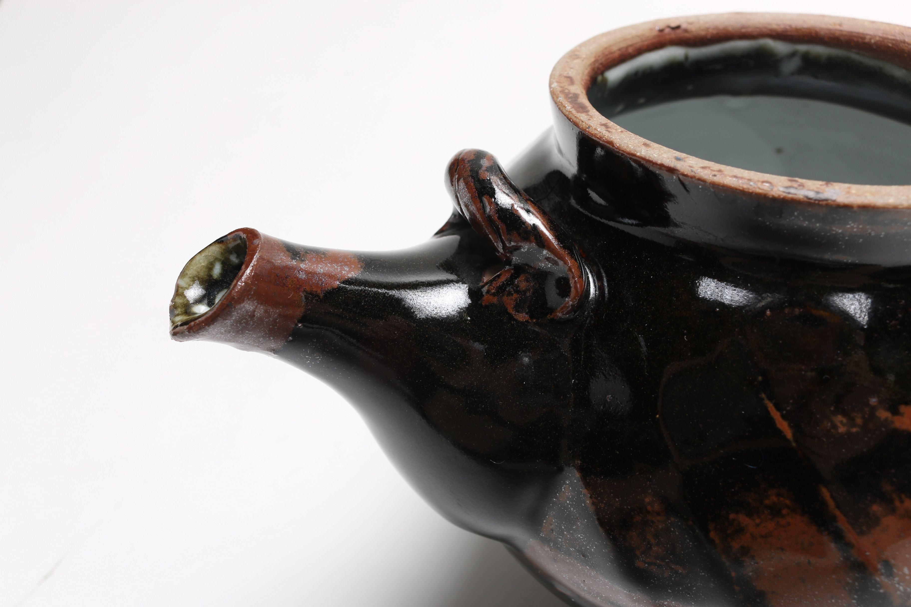 Pottery Tea Pot and Urn Pair