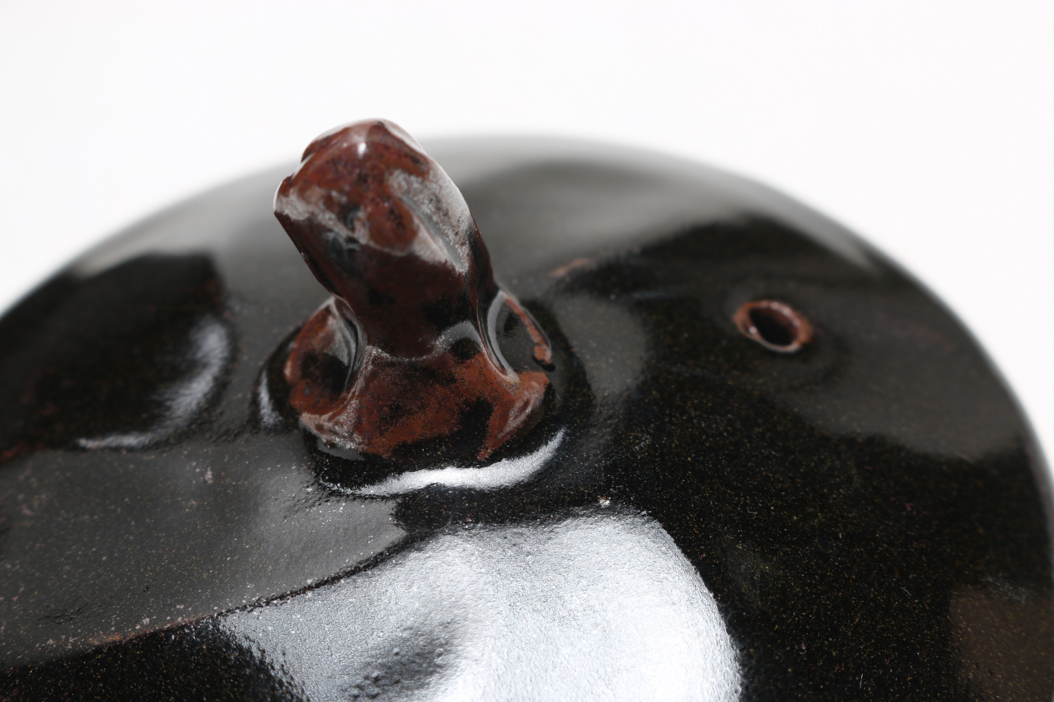 Pottery Tea Pot and Urn Pair