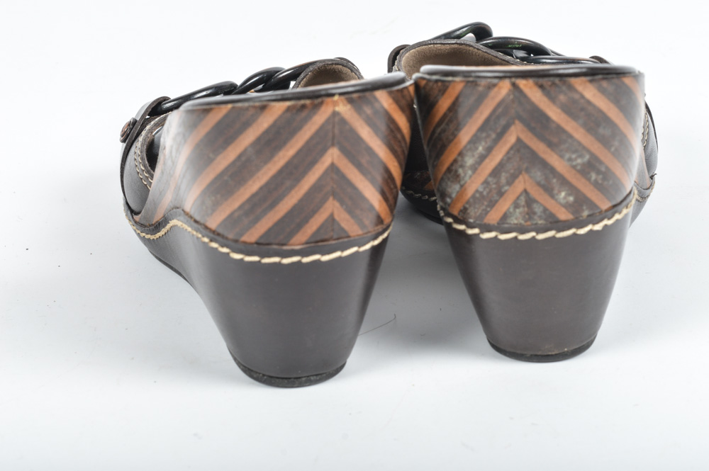 Women's Designer Shoes Featuring Cole Haan, Ralph Lauren and Tory Burch