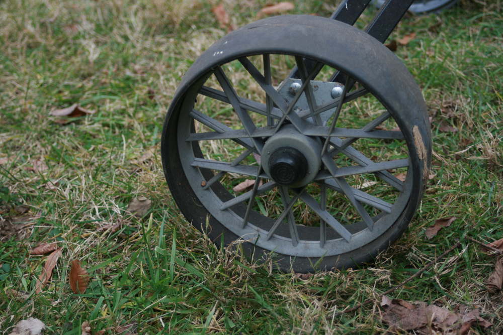 Vintage Golf Clubs with Bag and Caddy