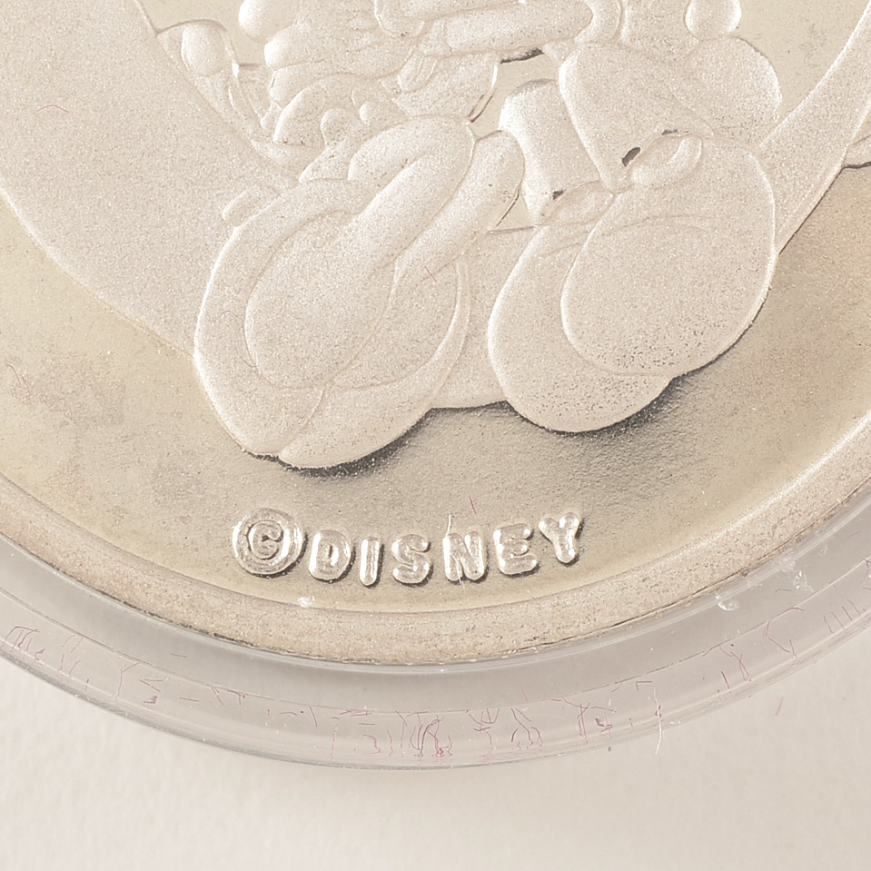 1989 Disney "Yours Forever" One Troy Ounce Silver Bullion Medal