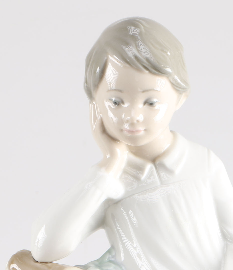 Porcelain Lladró Boy Figurine
