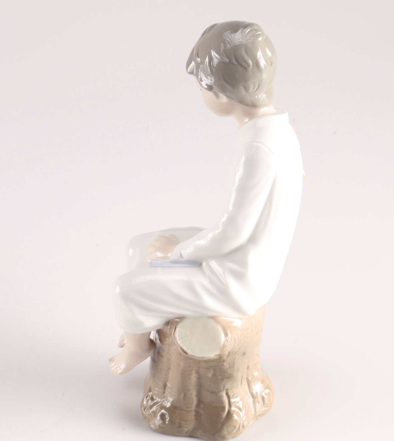 Porcelain Lladró Boy Figurine