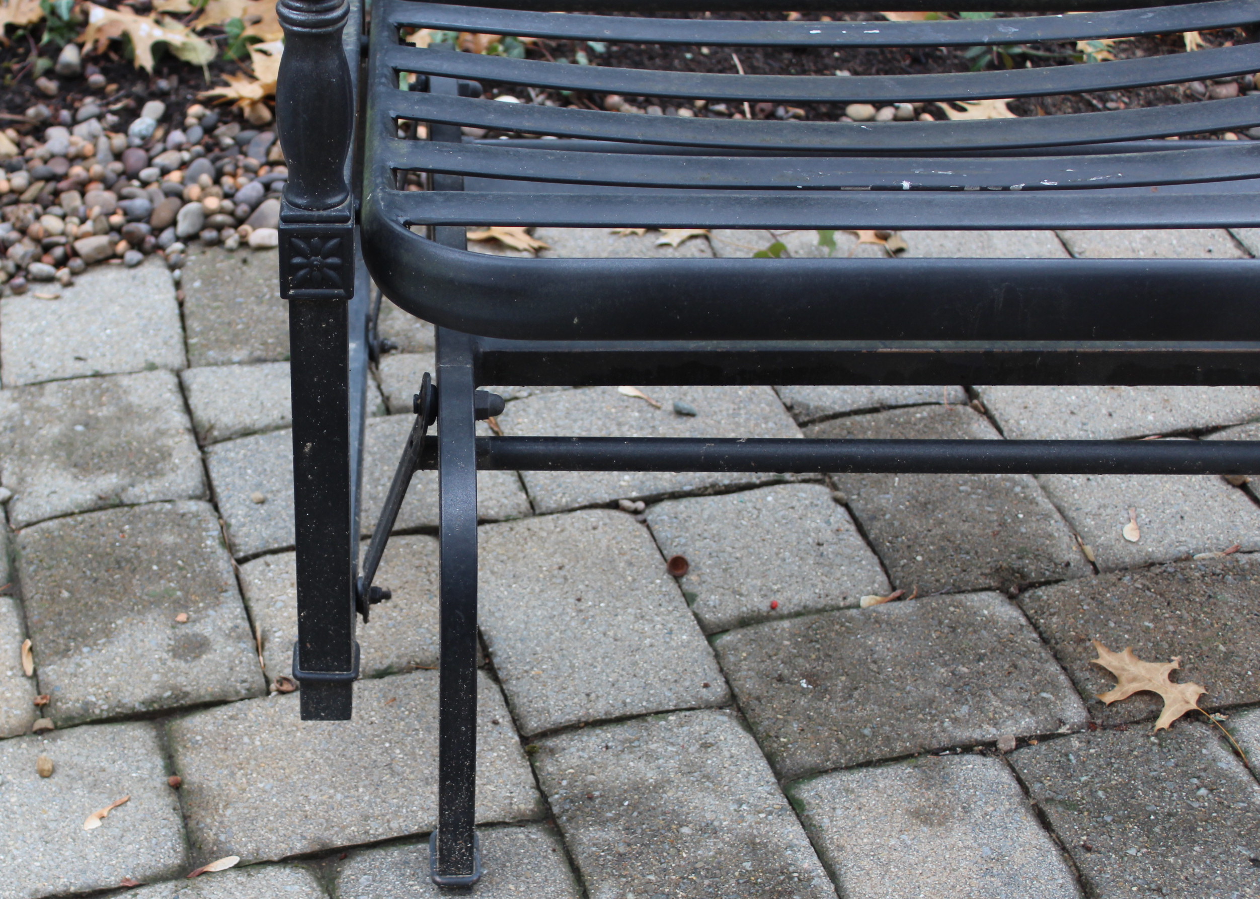 Cast Aluminum Glider