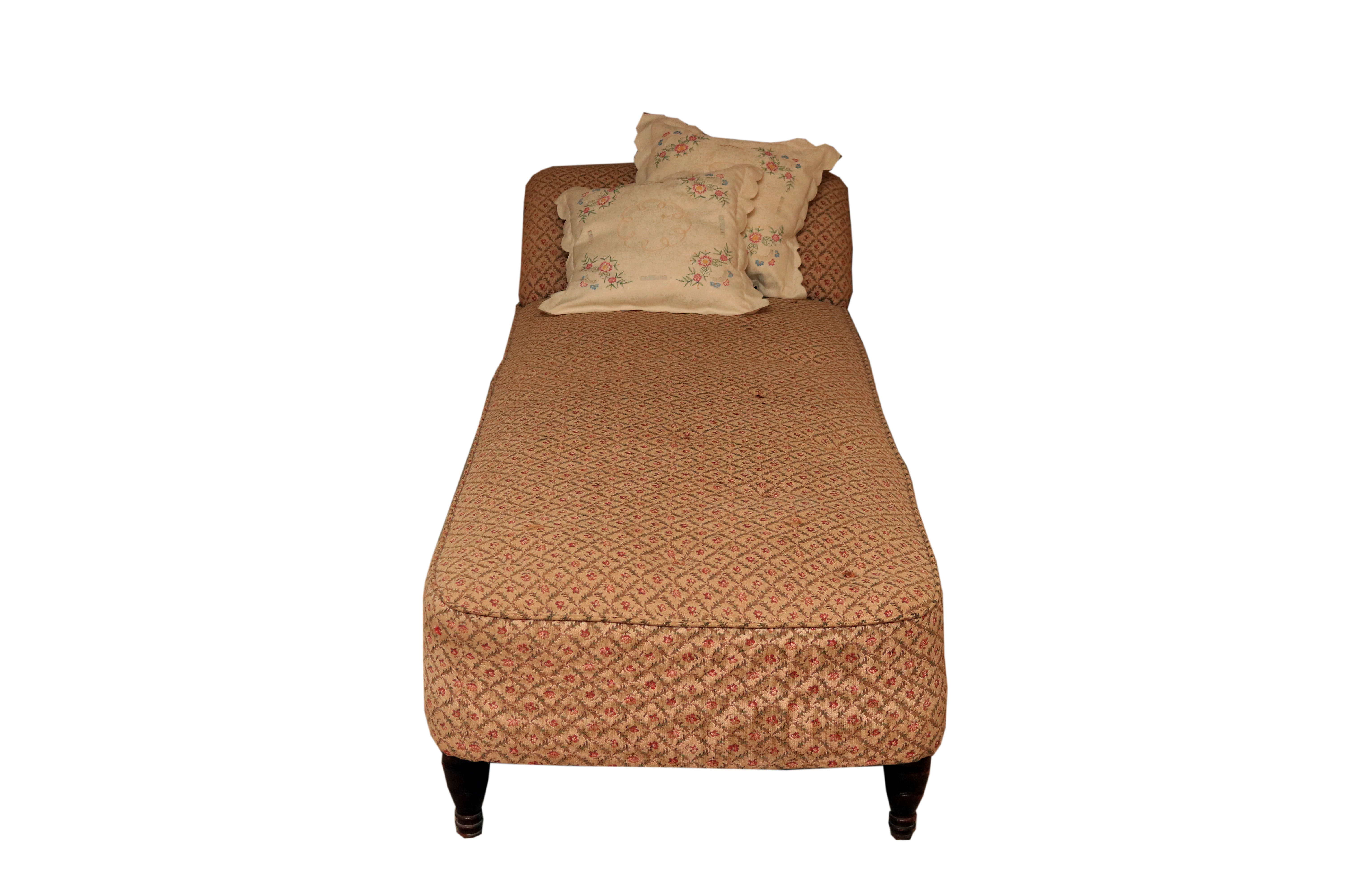 Vintage Fainting Couch