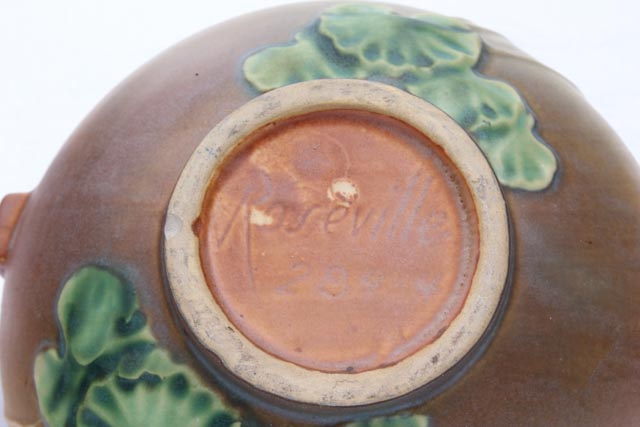 Vintage Roseville Pottery "Primrose" Pattern Rose Bowl
