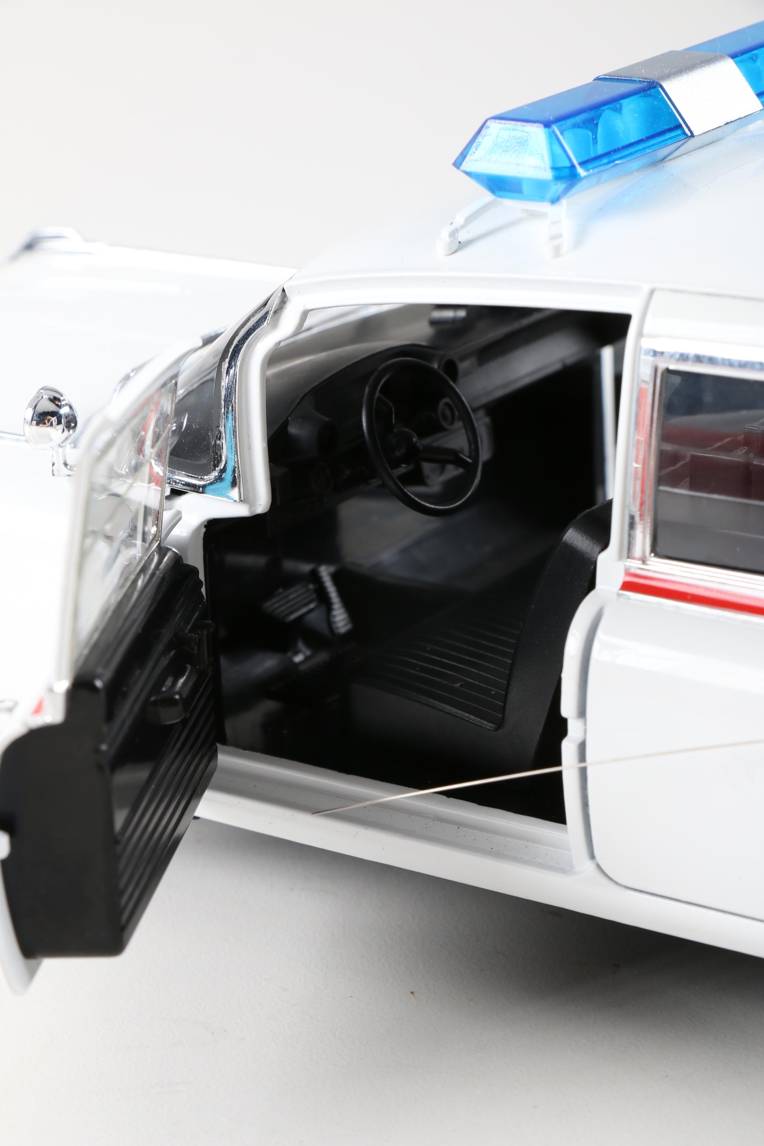 Hotwheels "Ghostbusters" Ecto 1 Die-Cast Car