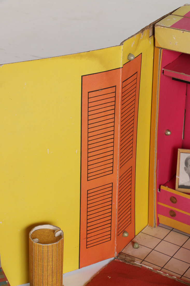 1962 Barbie's Dream House "Teenage Fashion Model"