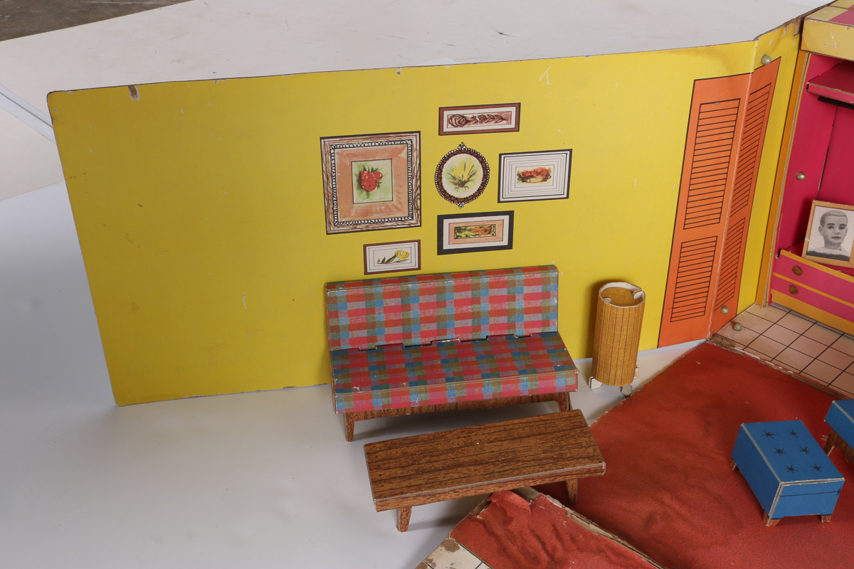 1962 Barbie's Dream House "Teenage Fashion Model"