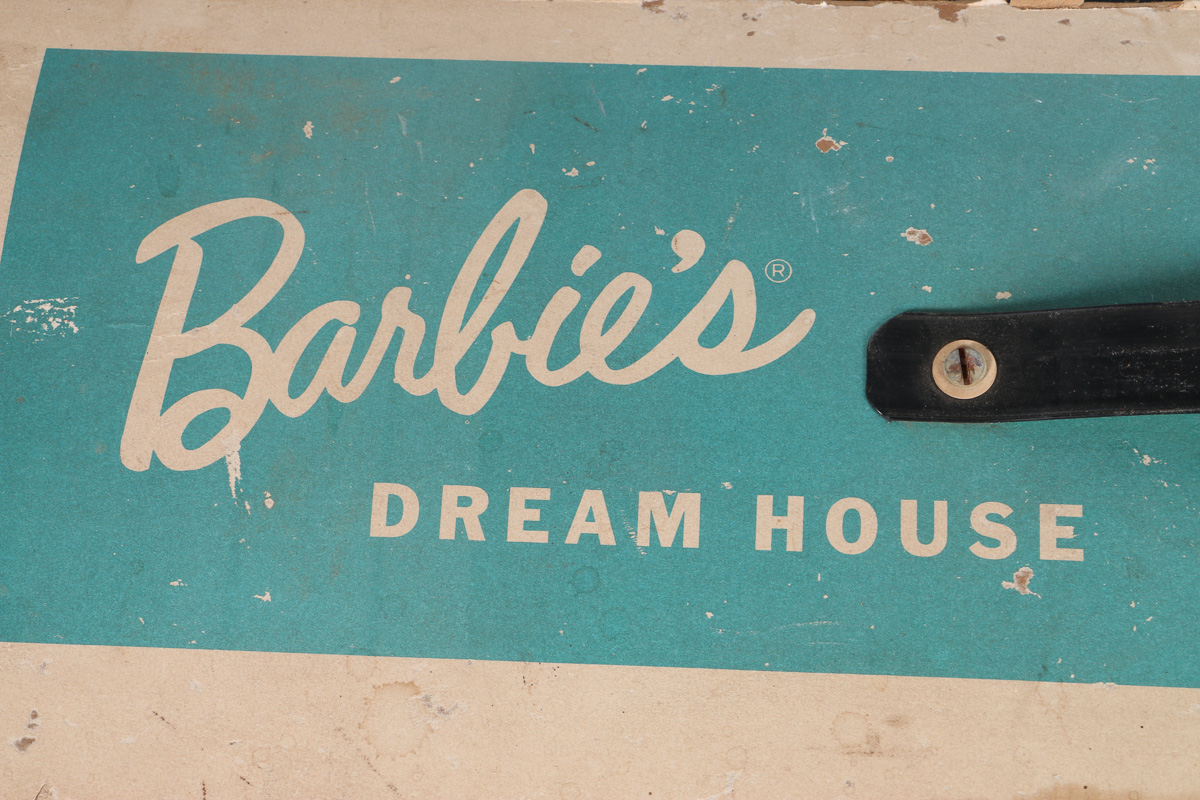 1962 Barbie's Dream House "Teenage Fashion Model"