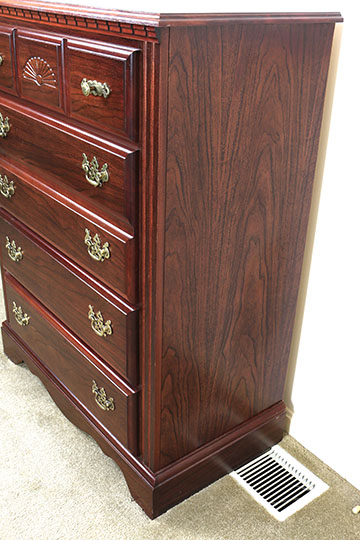 Broyhill Chest of Drawers