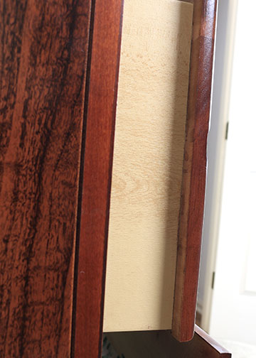 Broyhill Chest of Drawers