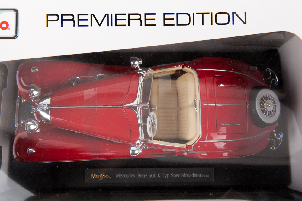 Maisto Premier Edition Mercedes-Benz Model Car