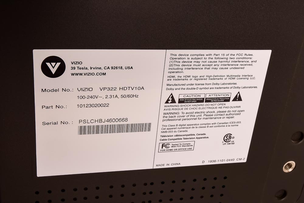 Dolby Digital HDMI Vizio 33" Television