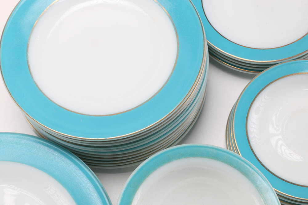 Circa 1950s Pyrex "Turquoise" and "Blue" Dinnerware