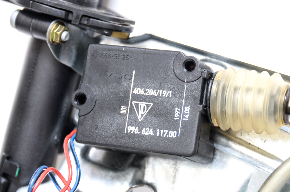 Porsche Boxster 986 Computer Spoiler Assemblies with Motors