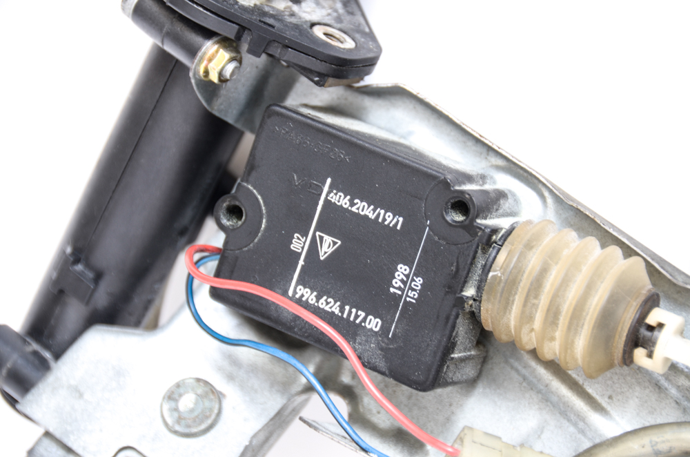 Porsche Boxster 986 Computer Spoiler Assemblies with Motors