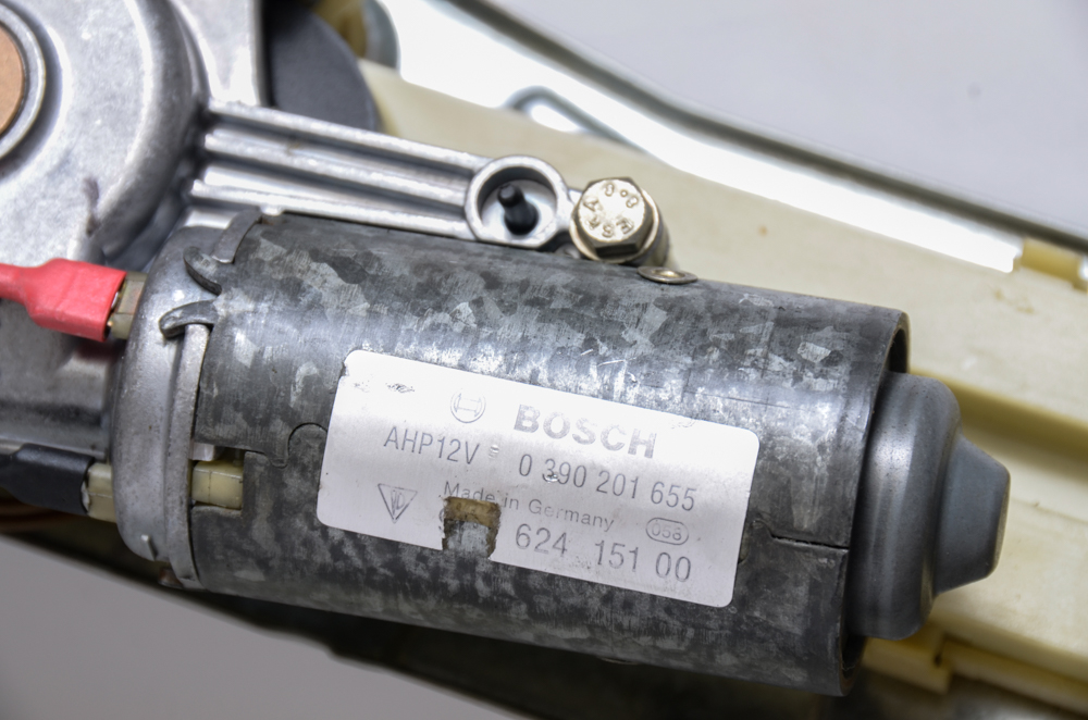 Porsche Boxster 986 Computer Spoiler Assemblies with Motors