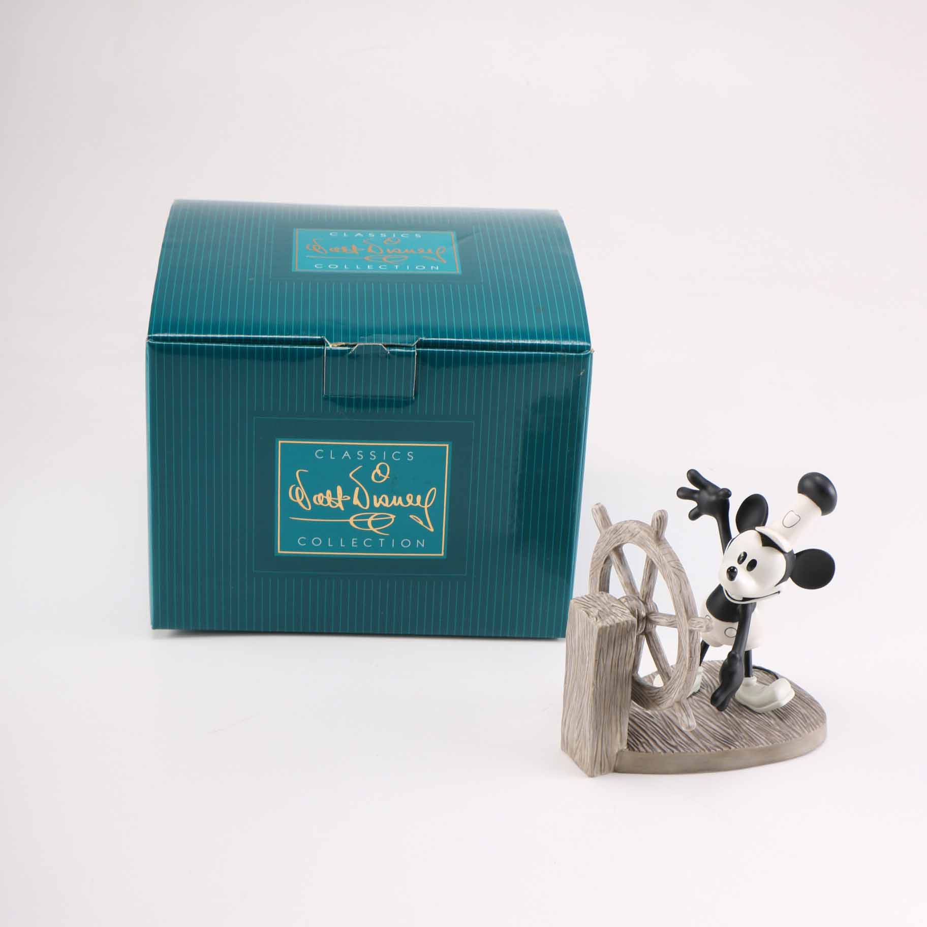 Walt Disney Classics "Steamboat Willie" Figurine