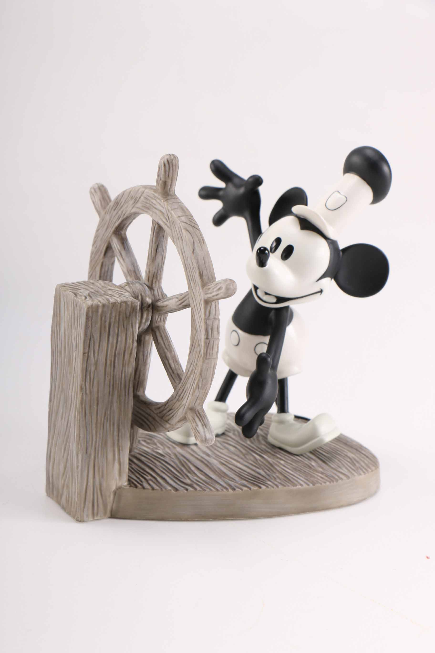 Walt Disney Classics "Steamboat Willie" Figurine