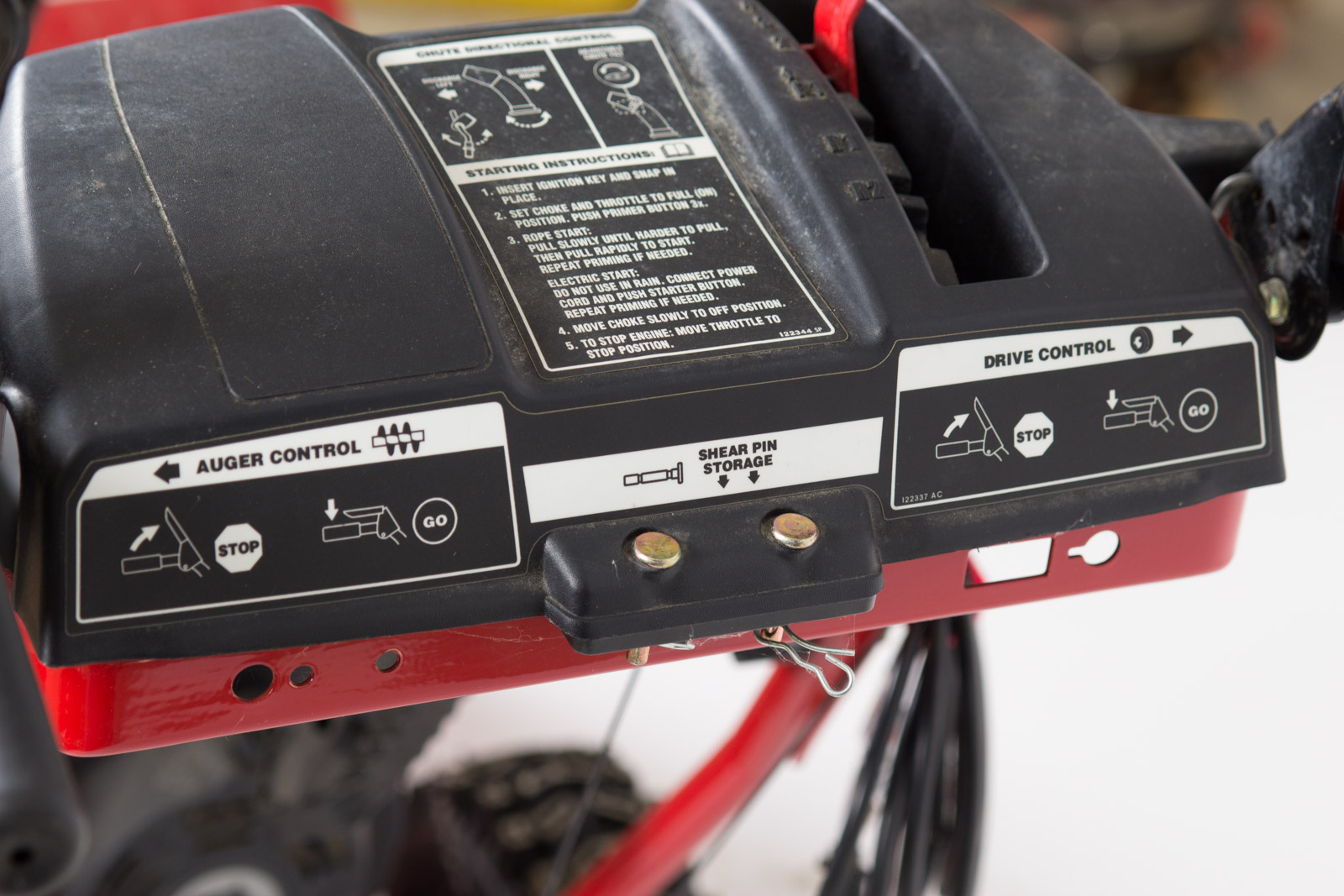 Troy-Bilt Storm 2410 Snowblower