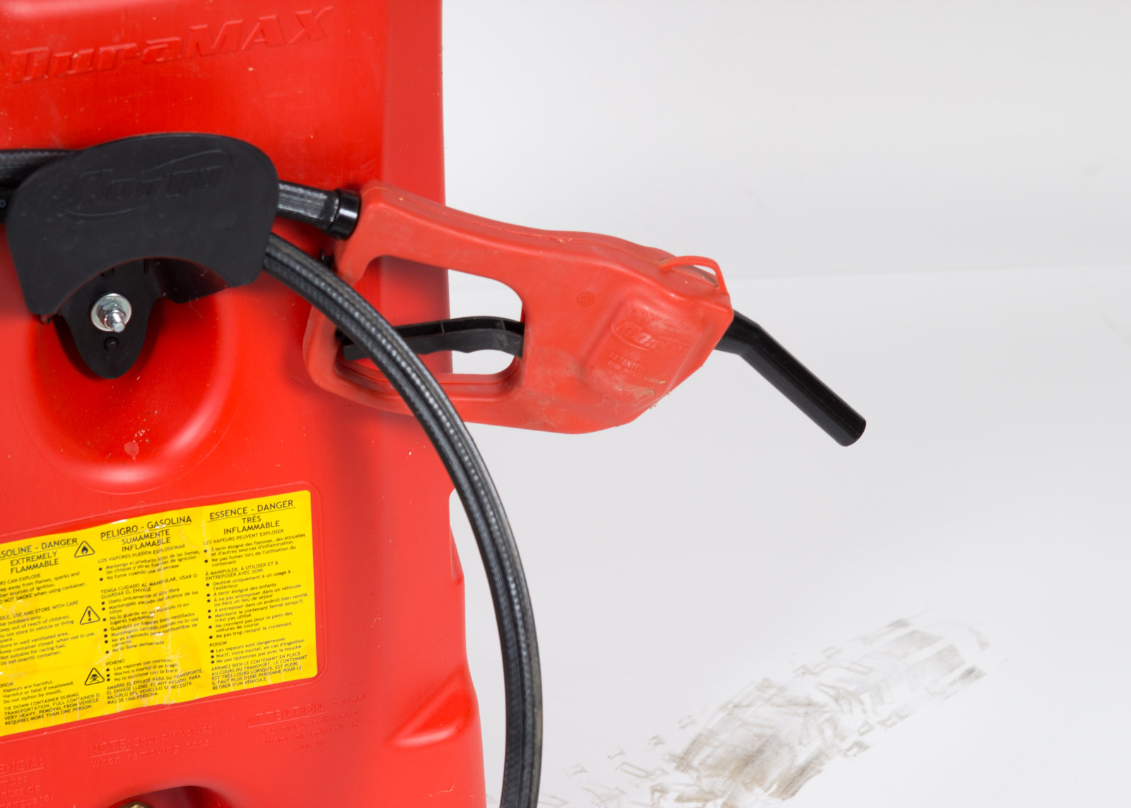 Flon'Go DuraMax Rolling 14 Gallon Gas Can with Gravity Feed Hose