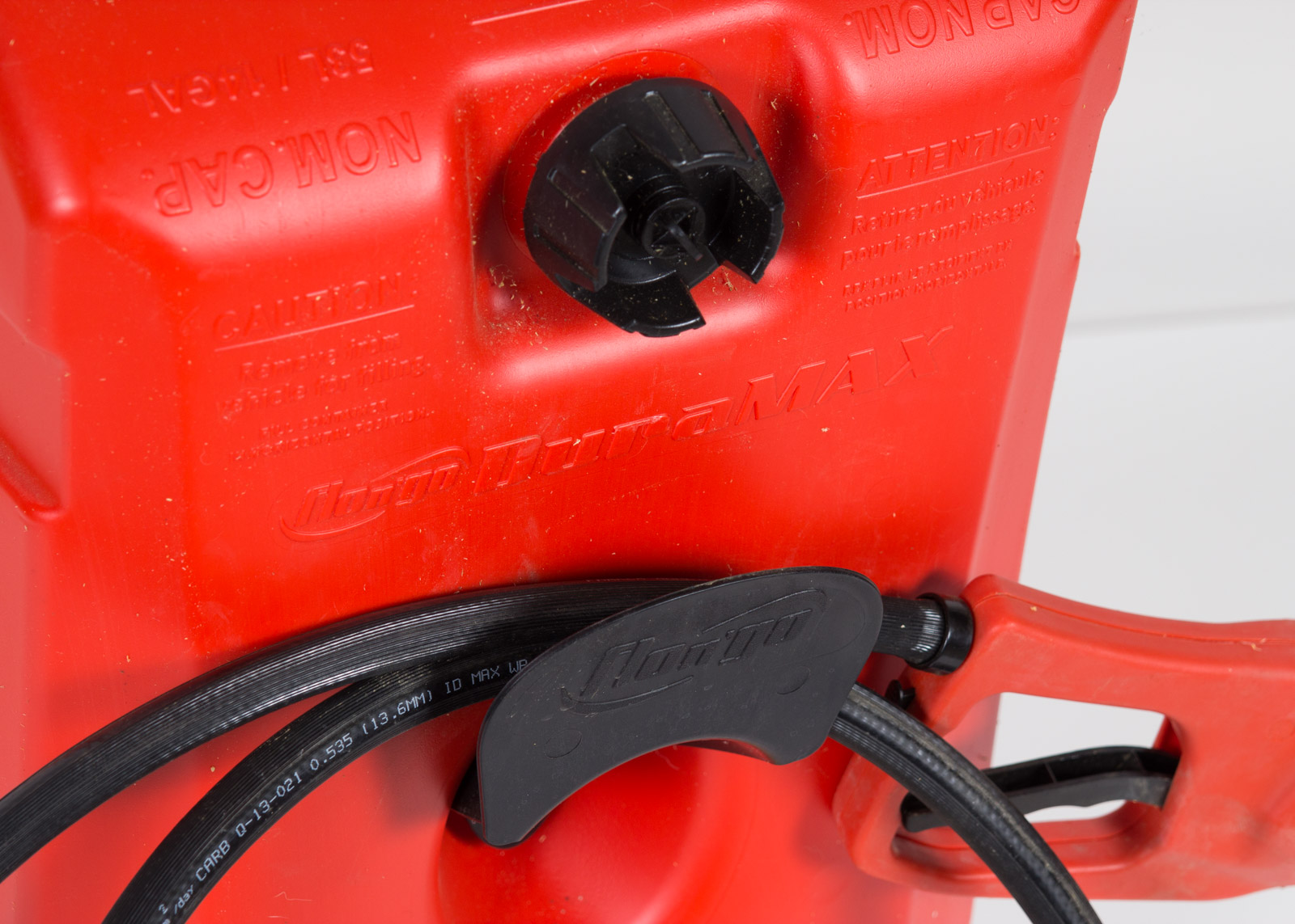 Flon'Go DuraMax Rolling 14 Gallon Gas Can with Gravity Feed Hose