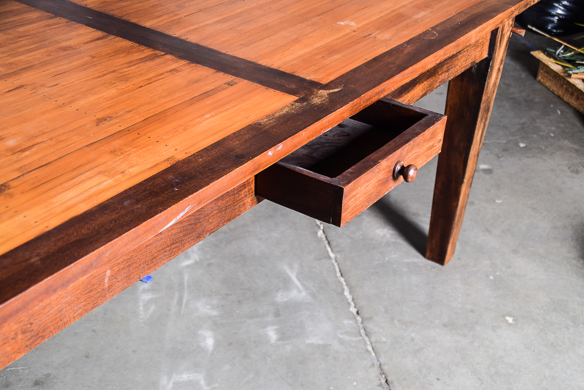 Dining Room Table with Two Extension Leaves