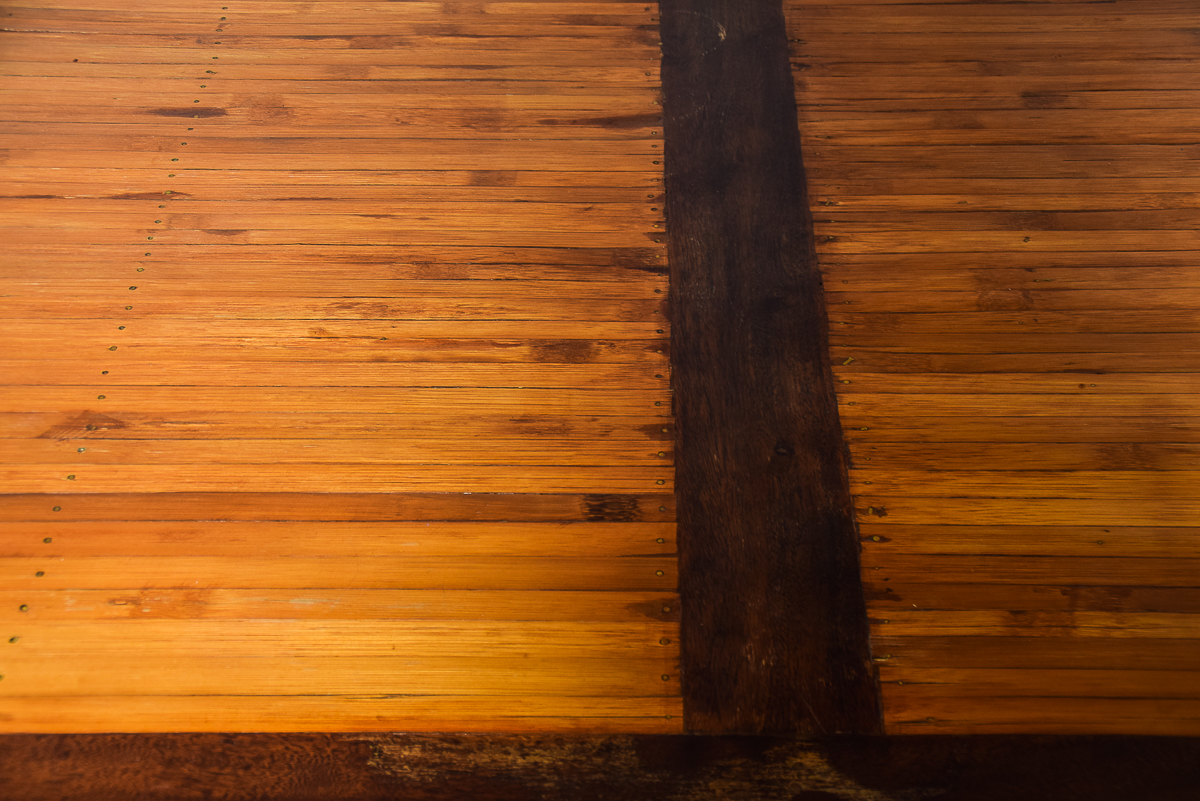 Dining Room Table with Two Extension Leaves