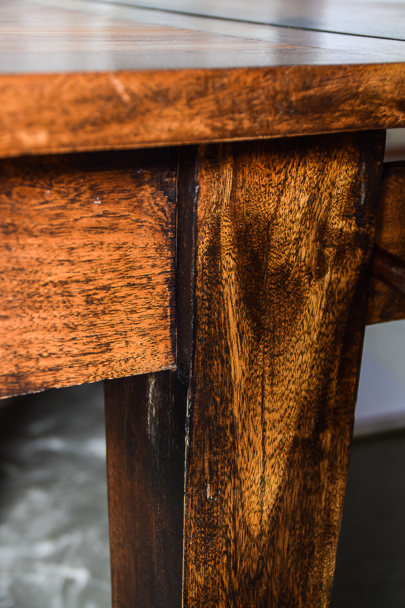 Dining Room Table with Two Extension Leaves