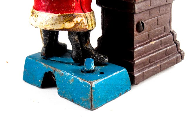 Vintage Cast Iron Santa Claus Bank