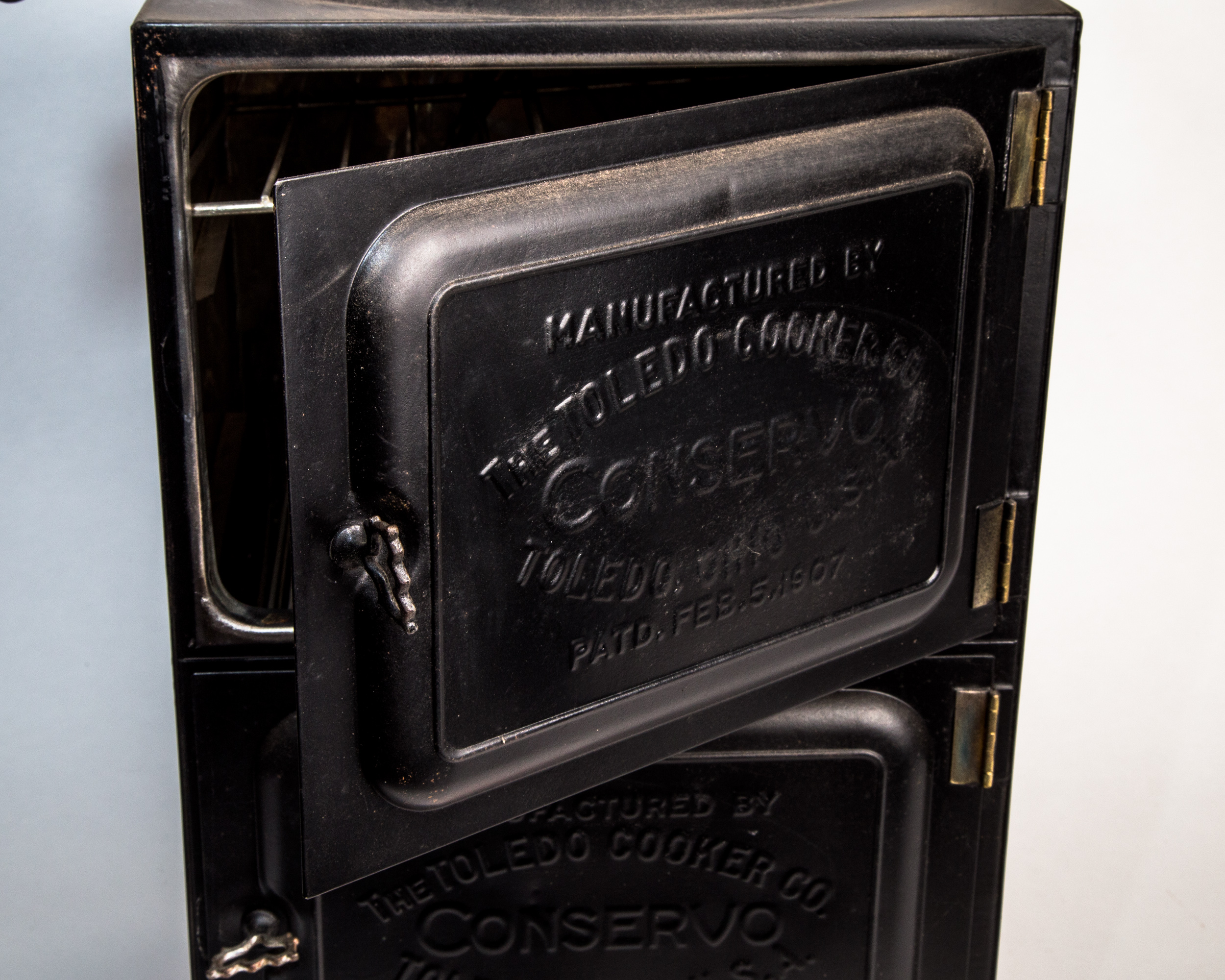 Toledo Cooker Co. Conservo Cooker