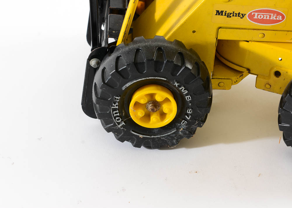 Vintage Mighty Tonka Pressed Steel Forklift