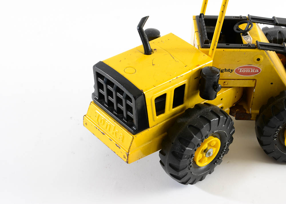 Vintage Mighty Tonka Pressed Steel Forklift