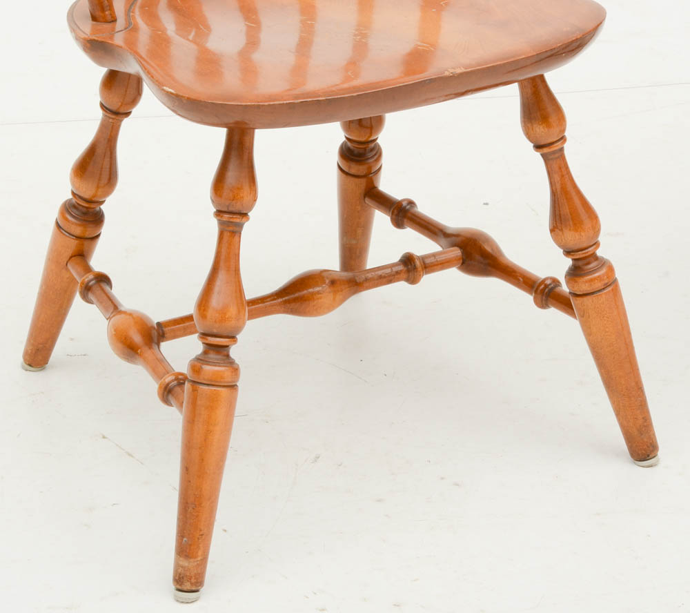 Vintage Windsor Style Nichols and Stone Maple Dining Chairs