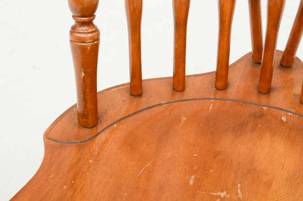 Vintage Windsor Style Nichols and Stone Maple Dining Chairs