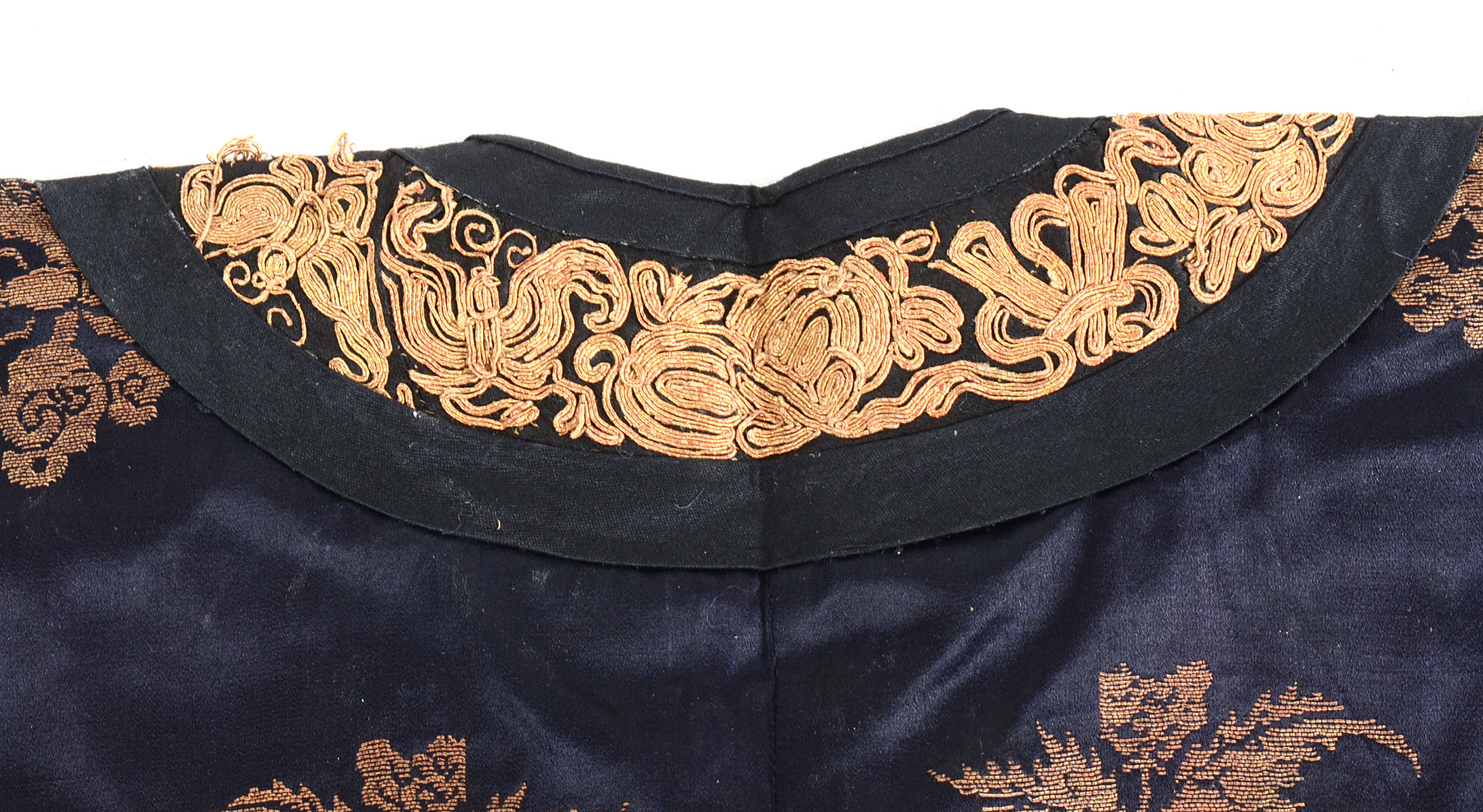 Women's 19th Century Chinese Qing Dynasty Hand Embroidered Silk Robe