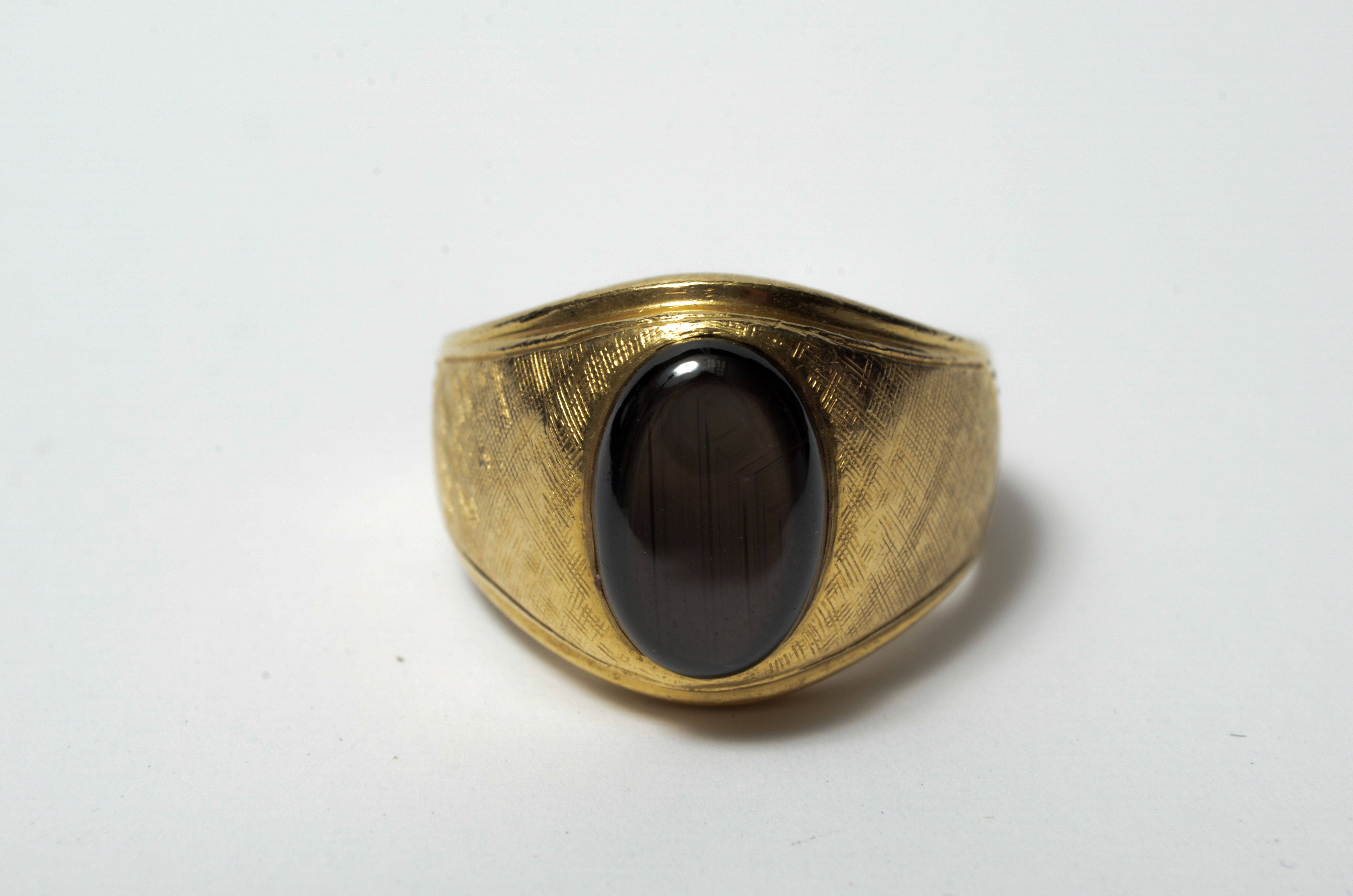 14K Gold Men's Black Star Sapphire Ring